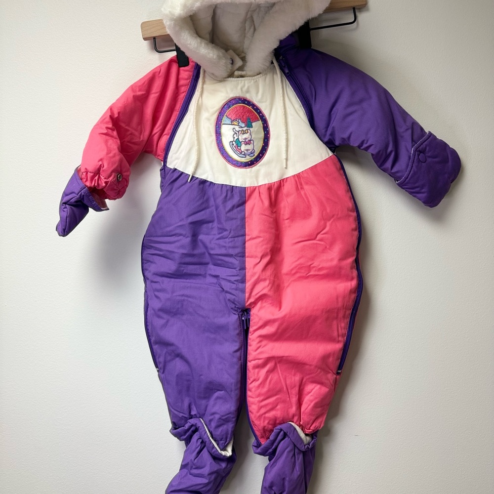 Vintage 2000 snowsuit Bright Future